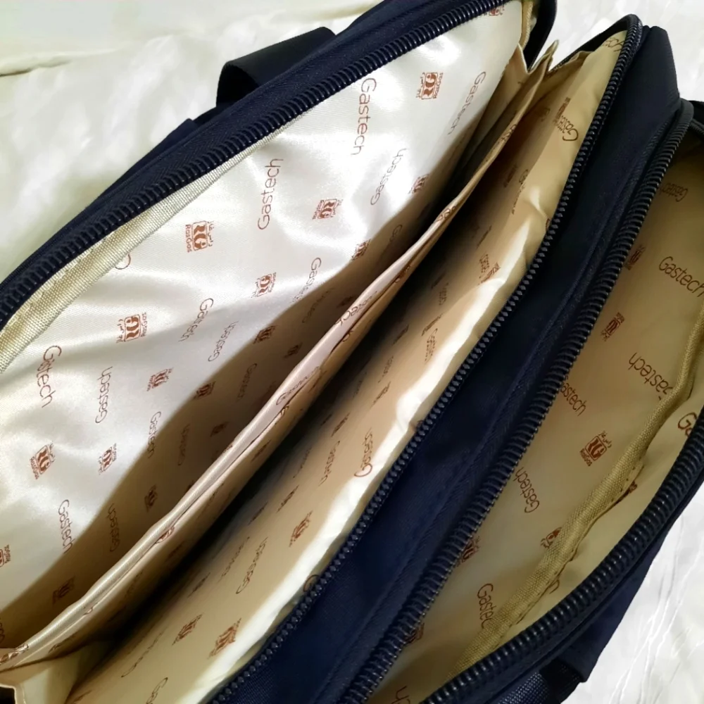 Unbranded padded laptop black briefcase